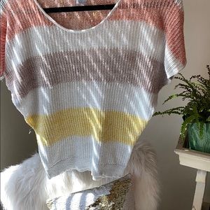 Nice whit , yellow , brown and orange Colour top .